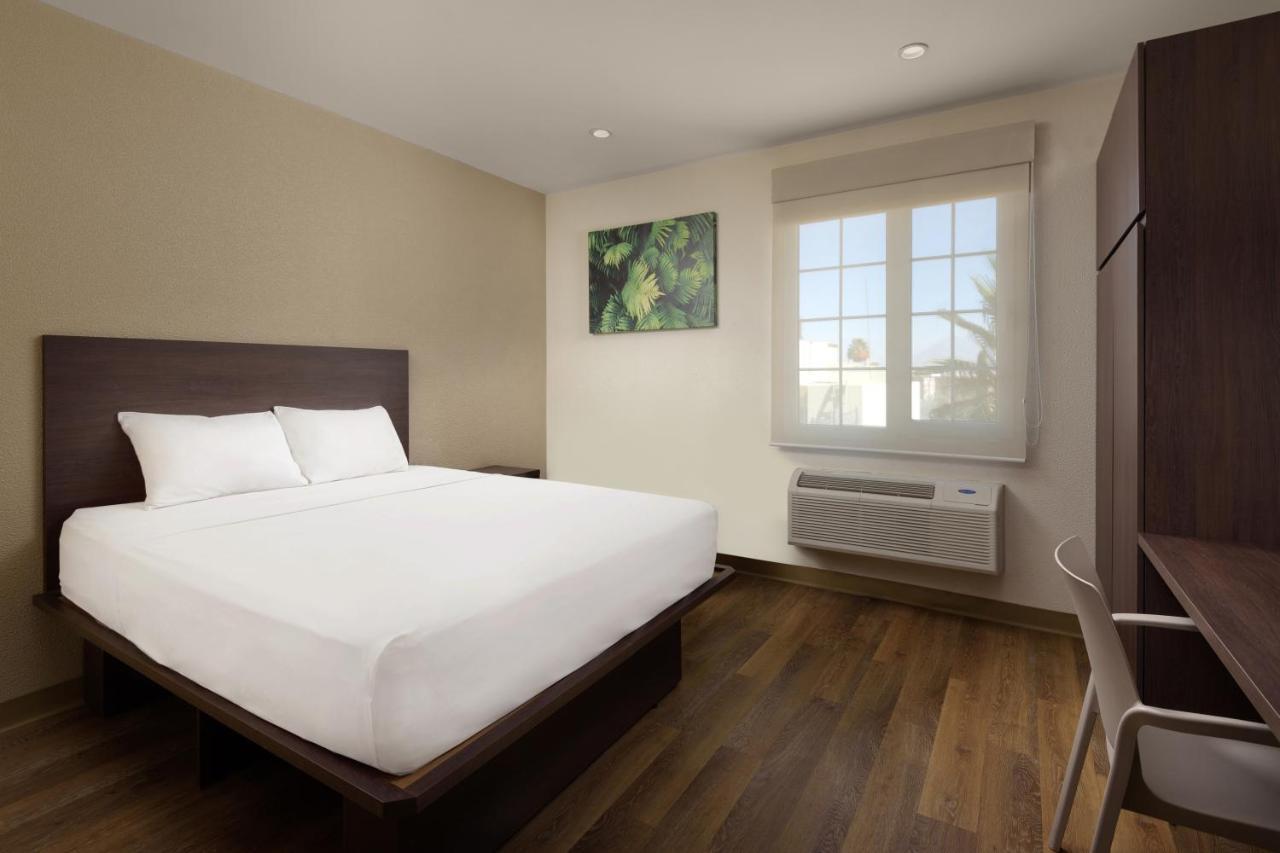 Extended Suites Tijuana Macroplaza Εξωτερικό φωτογραφία
