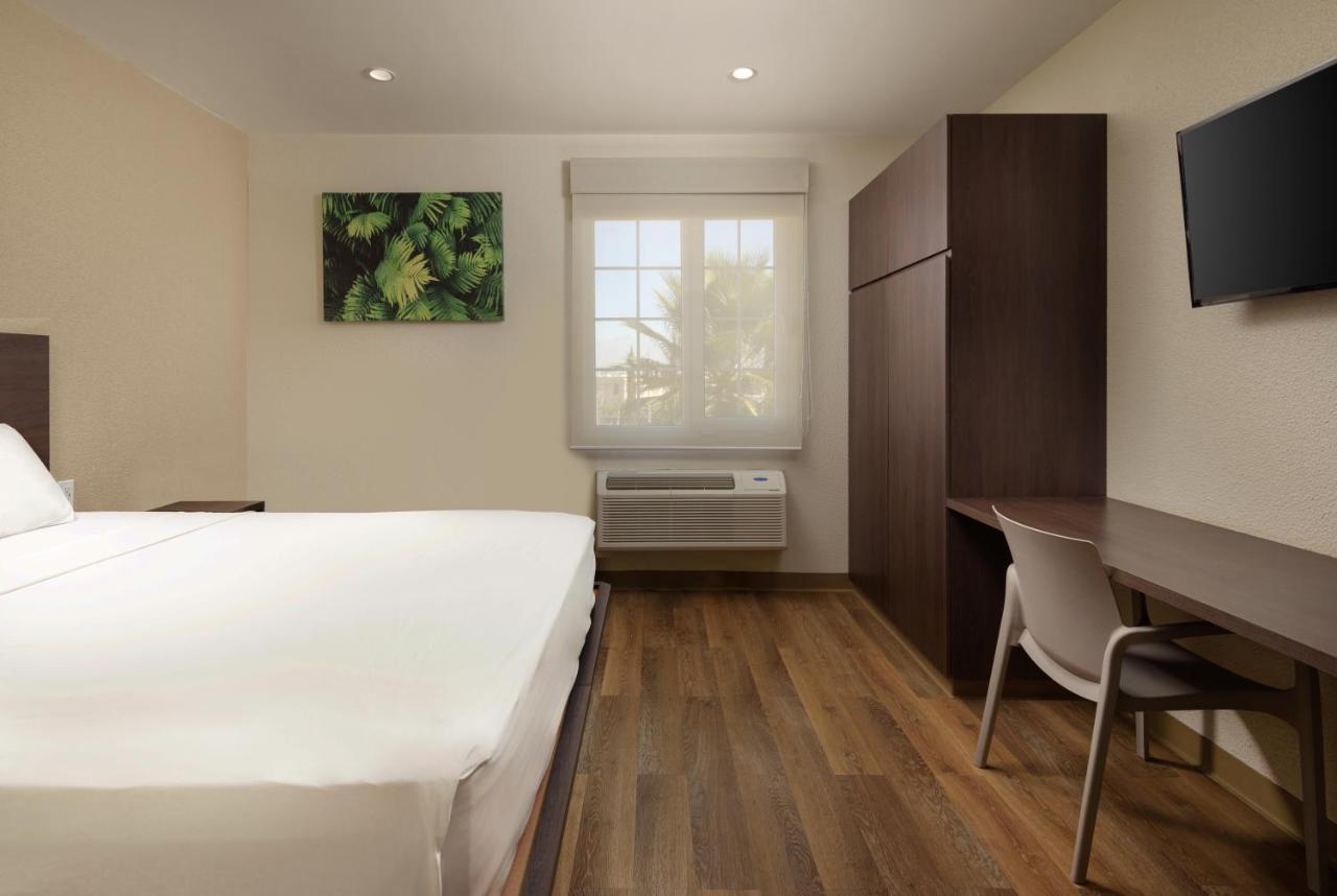 Extended Suites Tijuana Macroplaza Εξωτερικό φωτογραφία