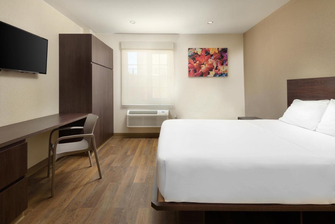 Extended Suites Tijuana Macroplaza Εξωτερικό φωτογραφία